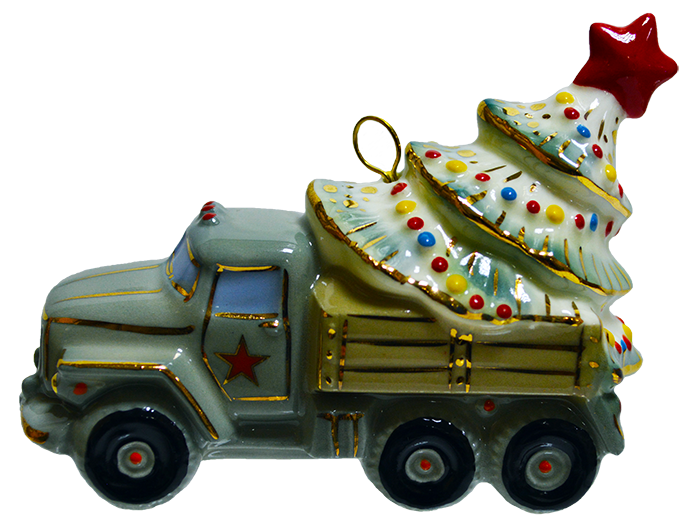 Грузовик с елкой