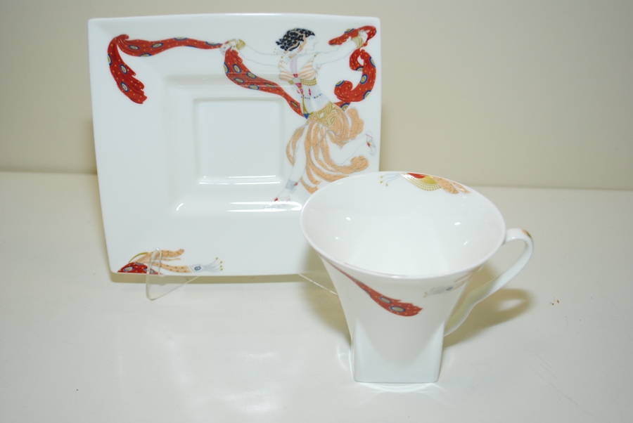 Чашка с блюдцем чайная Петропль "Восточный танец"