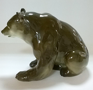Скульптура "Медведь бурый"