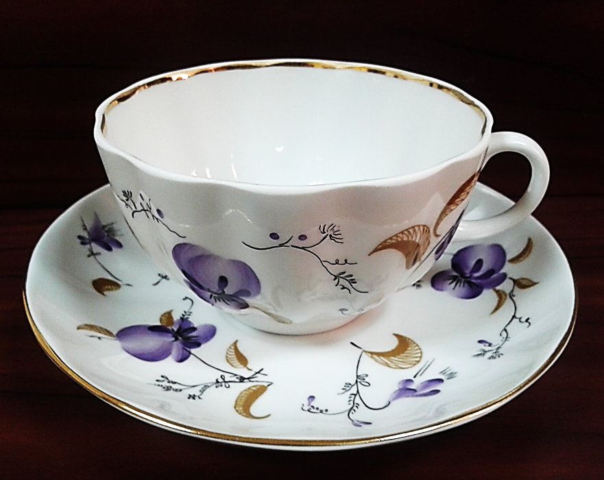 Чашка с блюдцем чайная Тюльпан "Фиалки" 