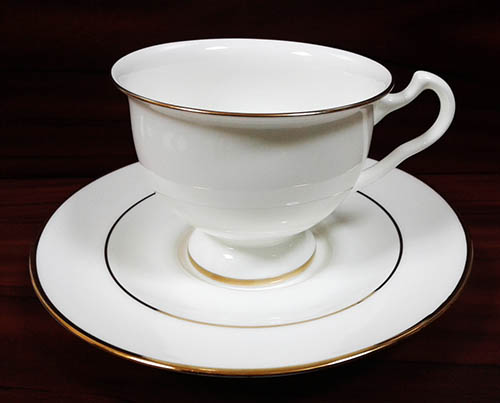 Чашка с блюдцем чайная  Айседора "Золотая лента"