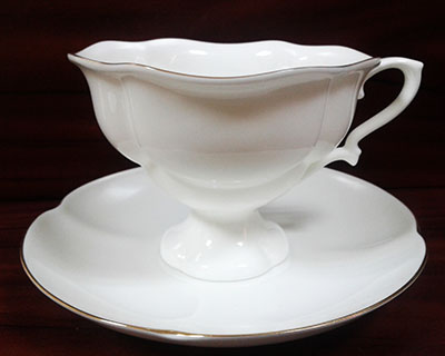 Чашка с блюдцем чайная Наташа "Золотая лента"