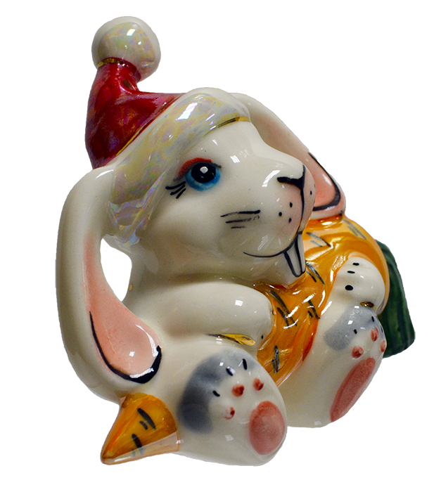 Зайчик с морковкой